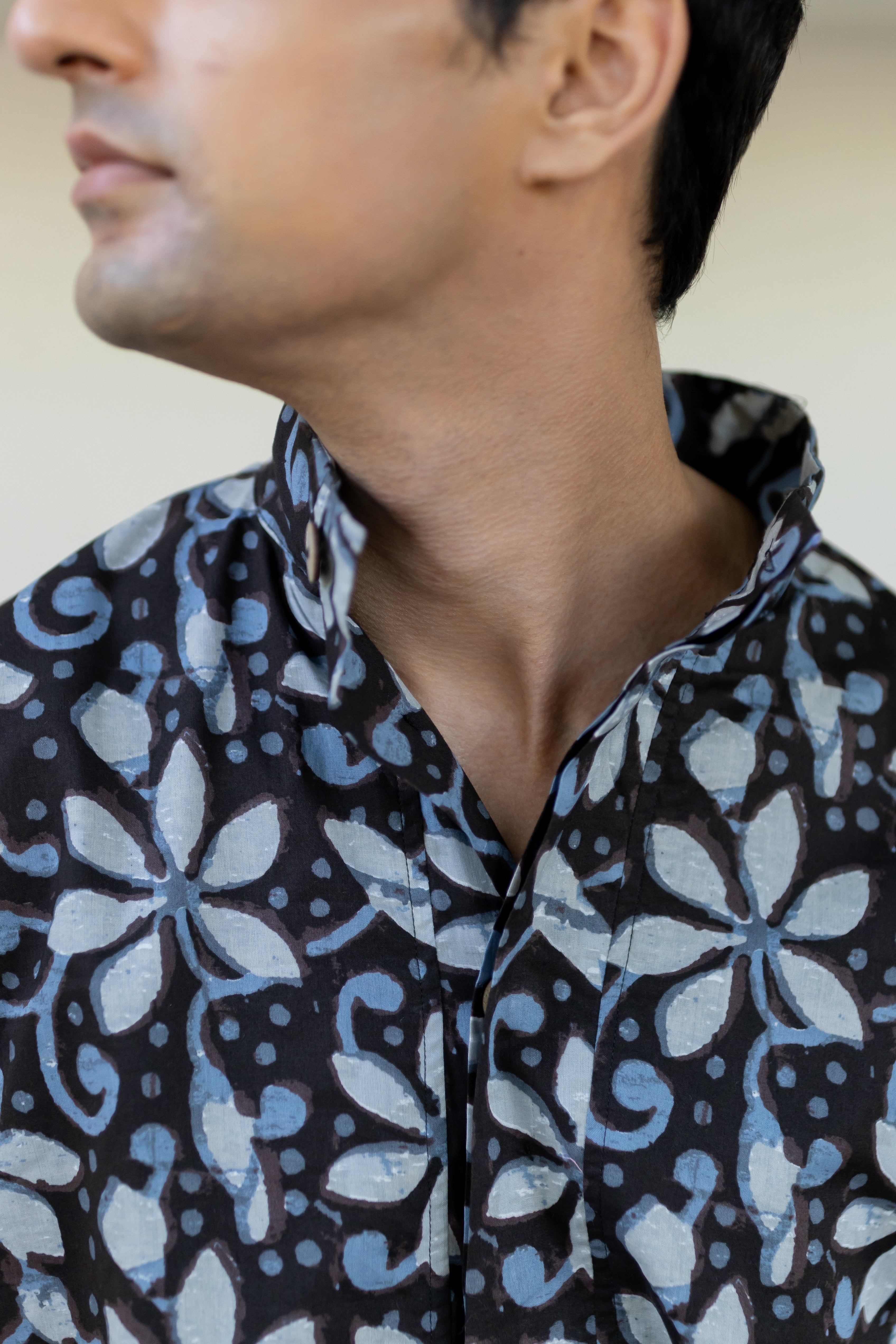 Batik gathered hem shirt