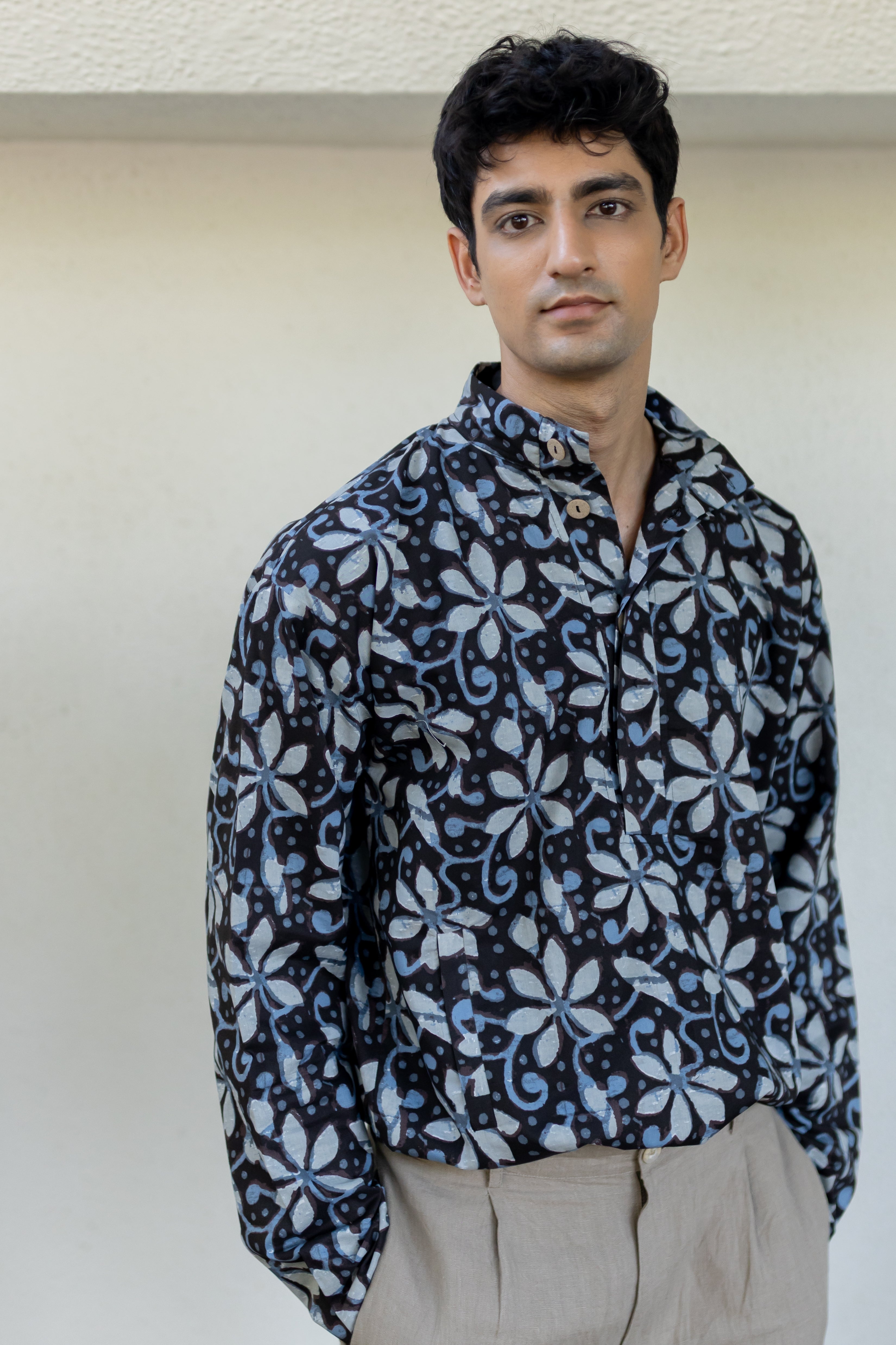Batik gathered hem shirt