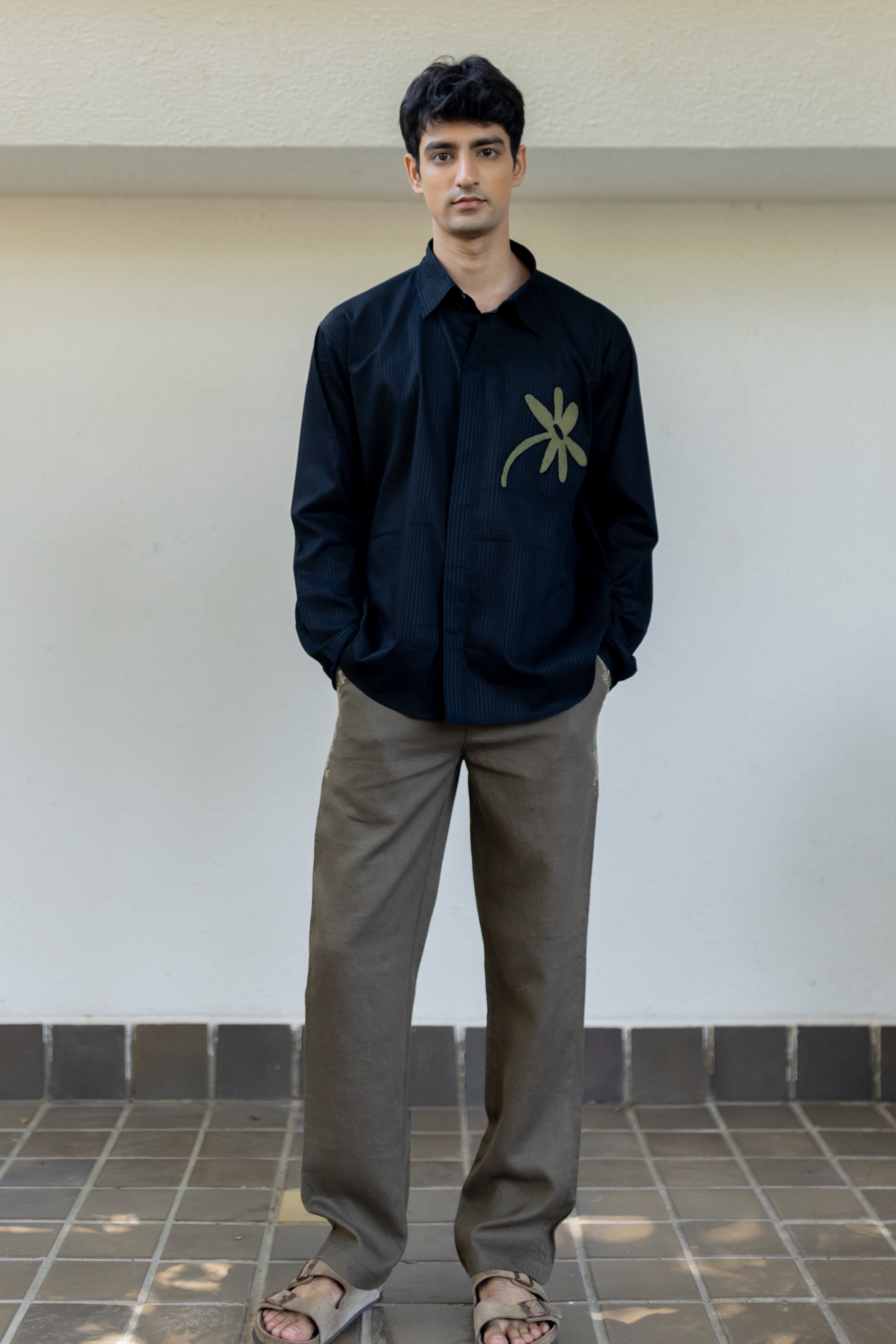 Èlan appliqué shirt